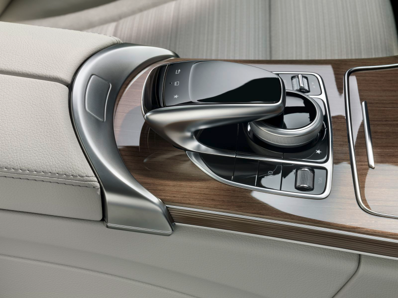 Illustration for article titled The New Mercedes-Benz C-Class: C-Class At Its Best